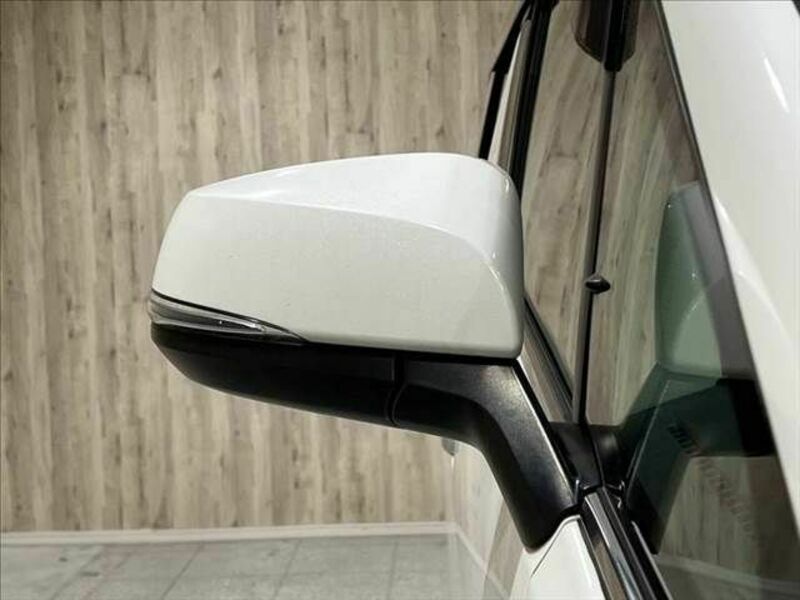 VELLFIRE-27