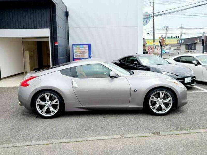 FAIRLADY Z-12