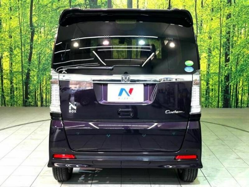 N BOX CUSTOM