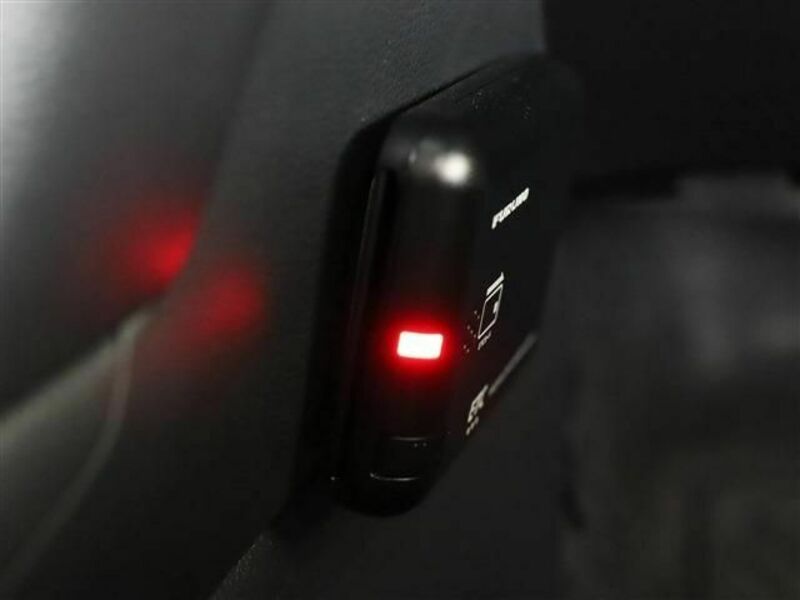 YARIS CROSS-5