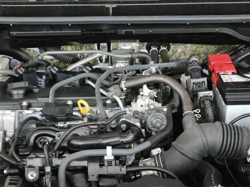 YARIS CROSS-19