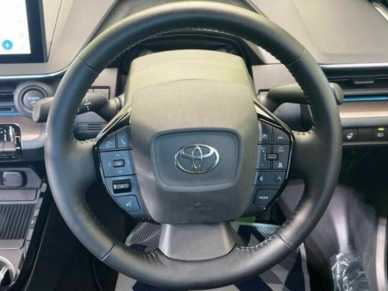 PRIUS-10