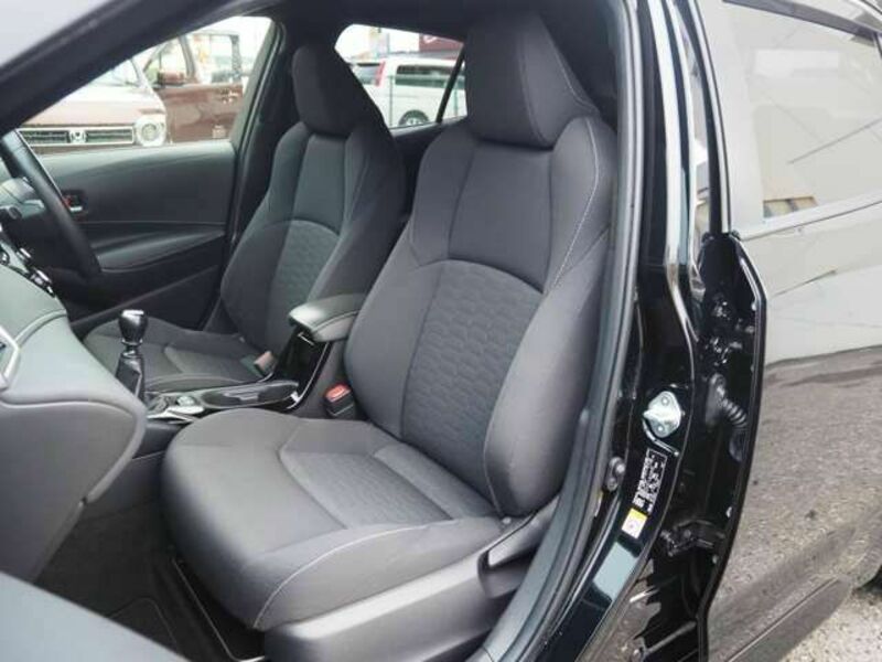 COROLLA SPORT-12