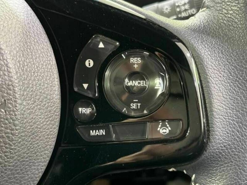 N BOX CUSTOM-5