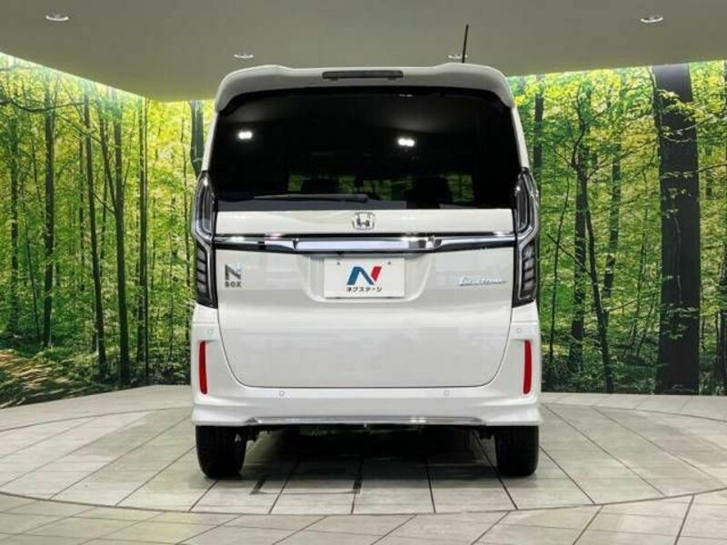 N BOX CUSTOM-15