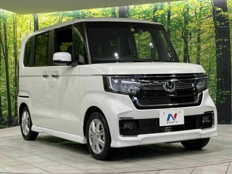 N BOX CUSTOM-16