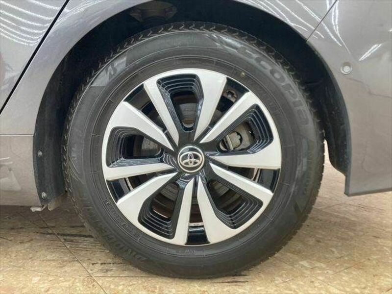 PRIUS PHV-24