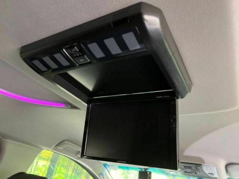 VELLFIRE-4