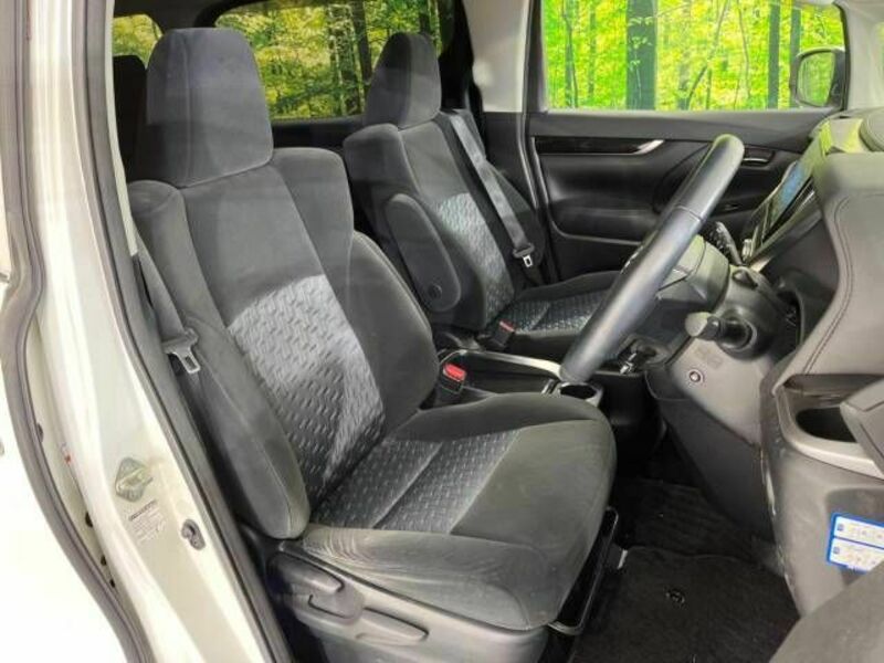 VELLFIRE-7