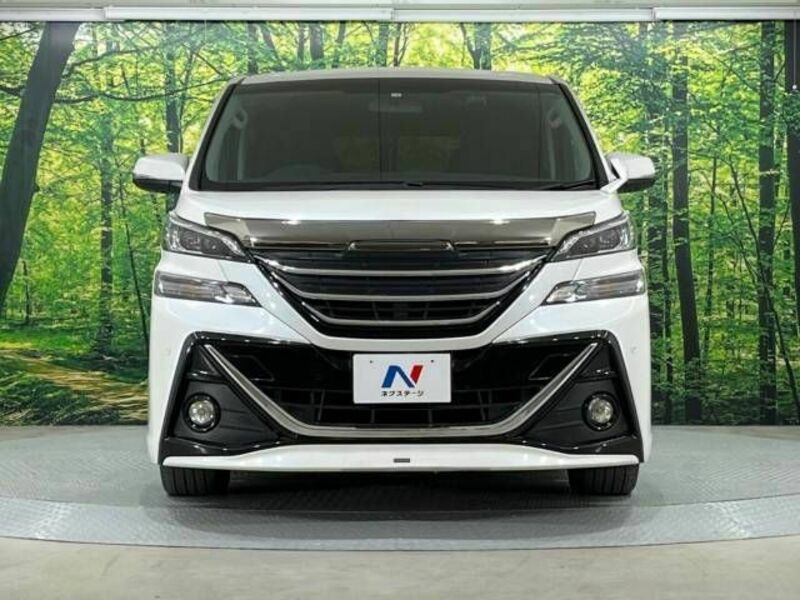 VELLFIRE-14