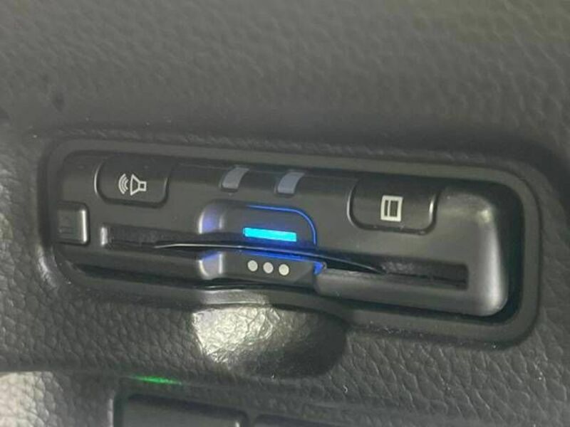 N BOX CUSTOM-6