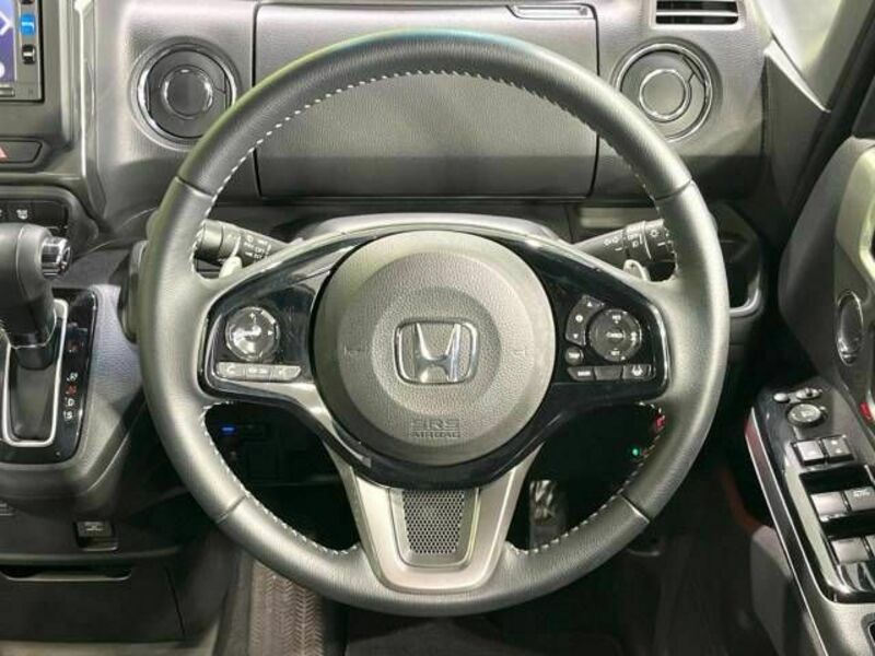 N BOX CUSTOM-11