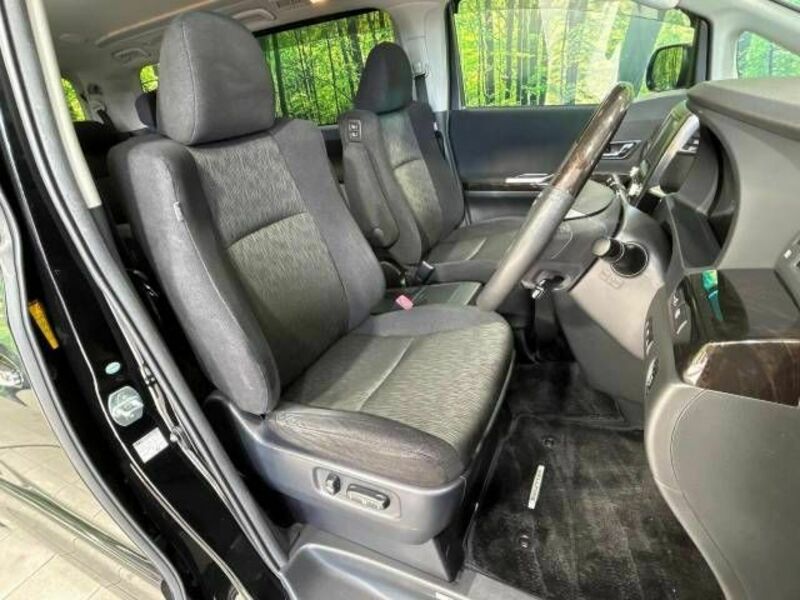 VELLFIRE-7