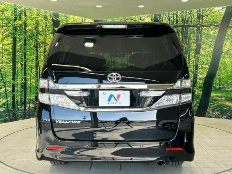 VELLFIRE-15