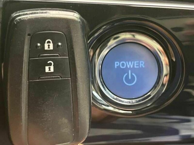 PRIUS-6