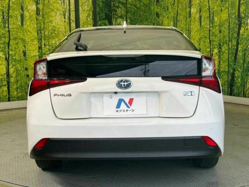 PRIUS-14