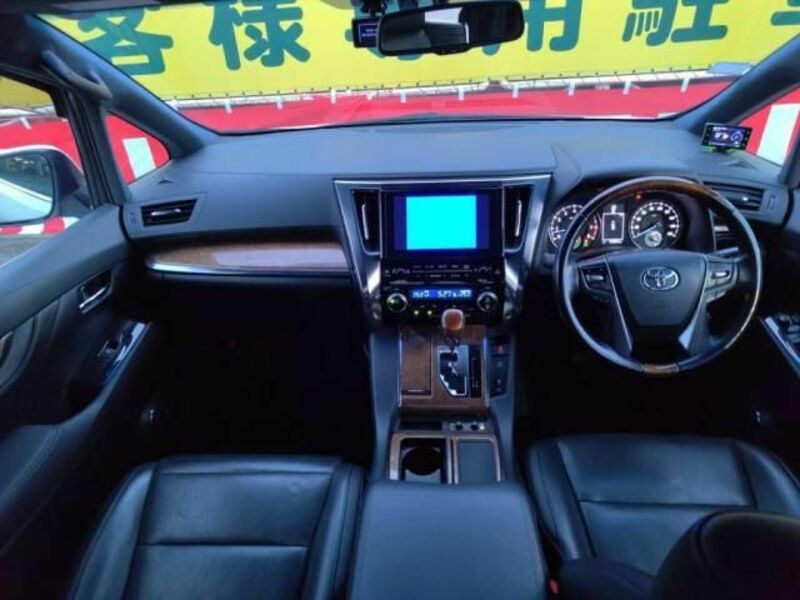 VELLFIRE-2