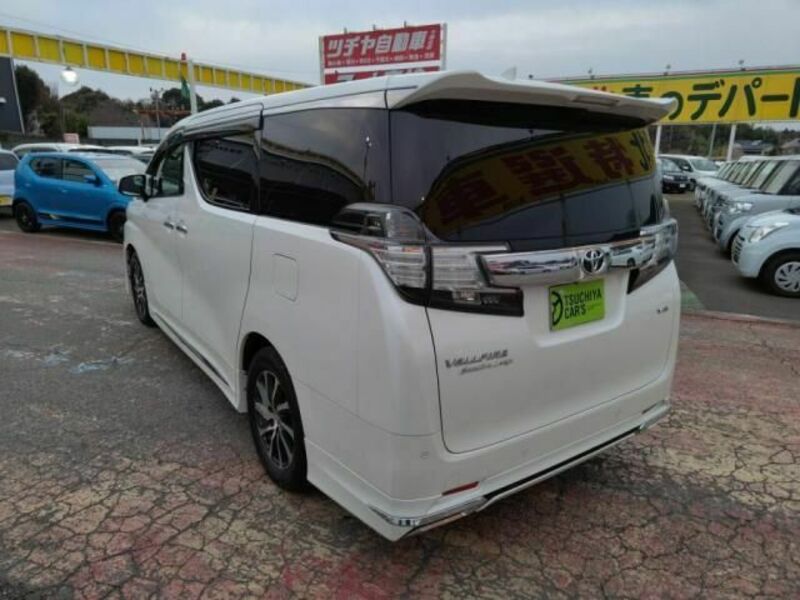 VELLFIRE-10