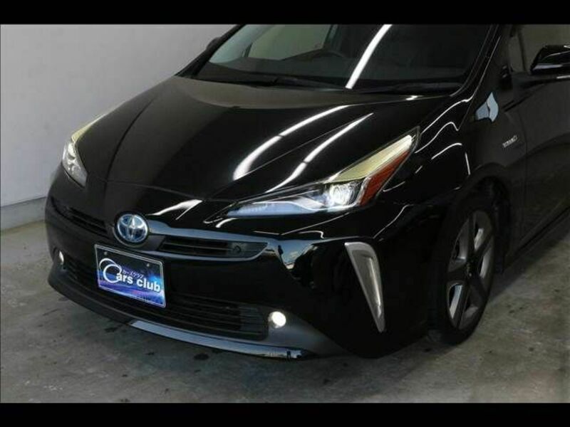 PRIUS-12