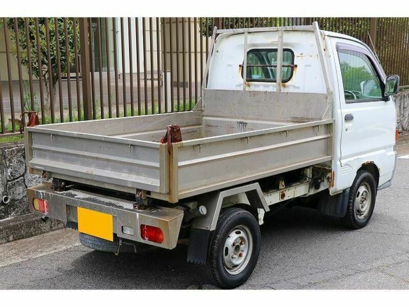 MINICAB TRUCK-1