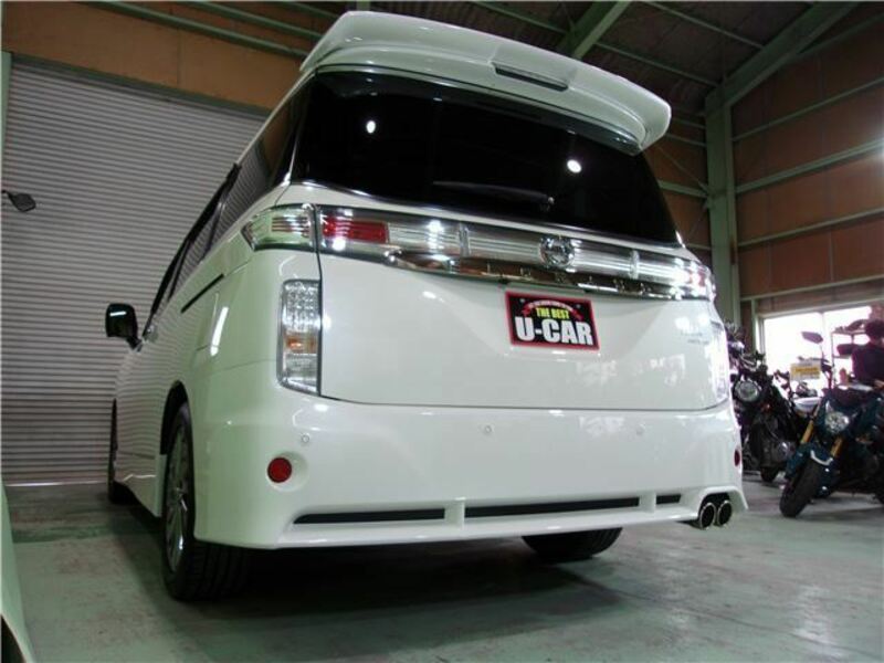 ELGRAND-11