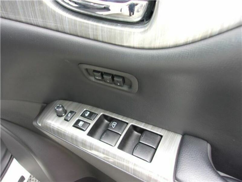 ELGRAND-27