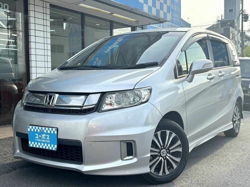 HONDA　FREED SPIKE
