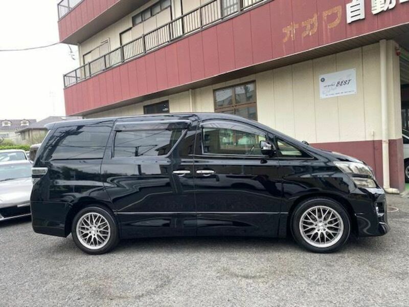 VELLFIRE-8