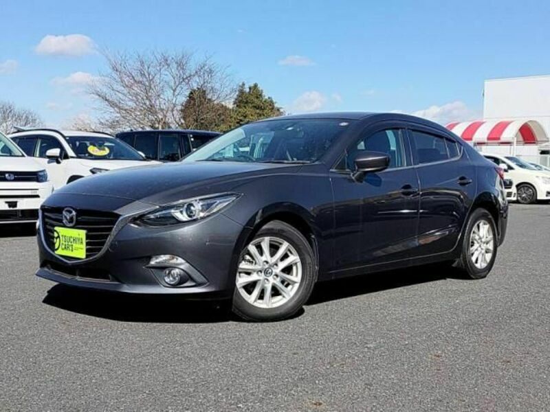 MAZDA　AXELA HYBRID