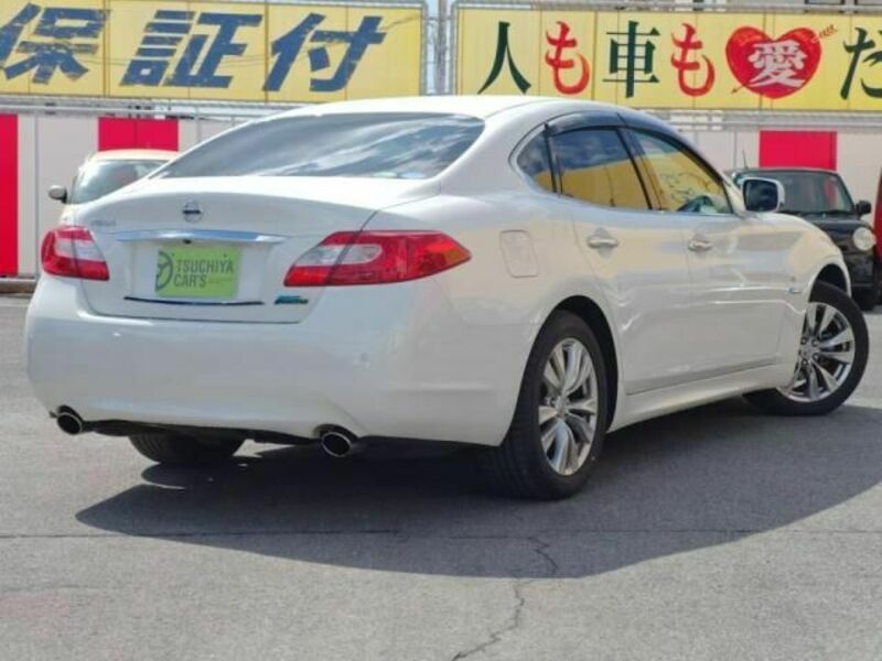 FUGA HYBRID-1