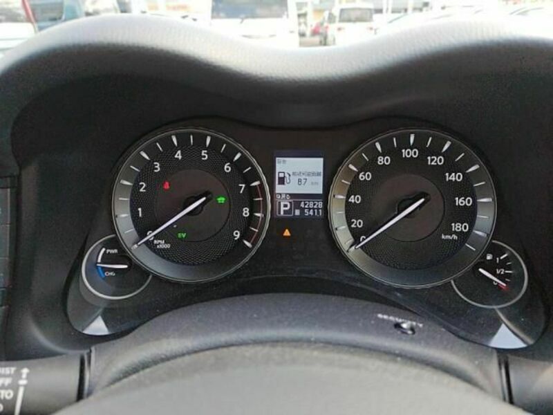 FUGA HYBRID-16