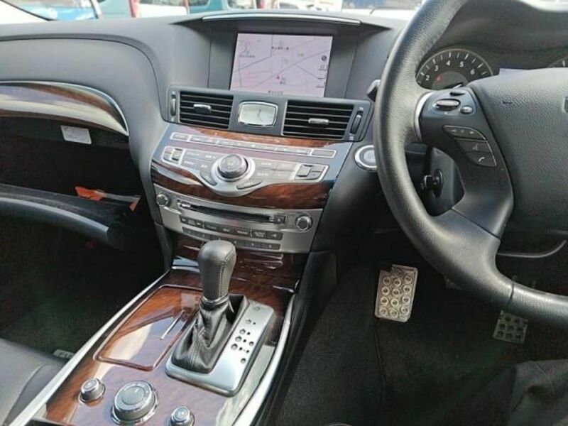 FUGA HYBRID-17