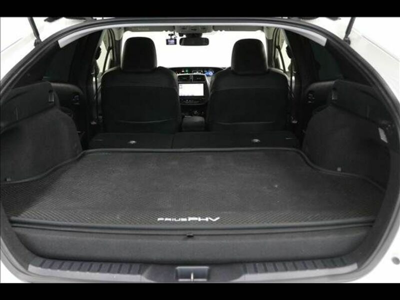 PRIUS PHV-18