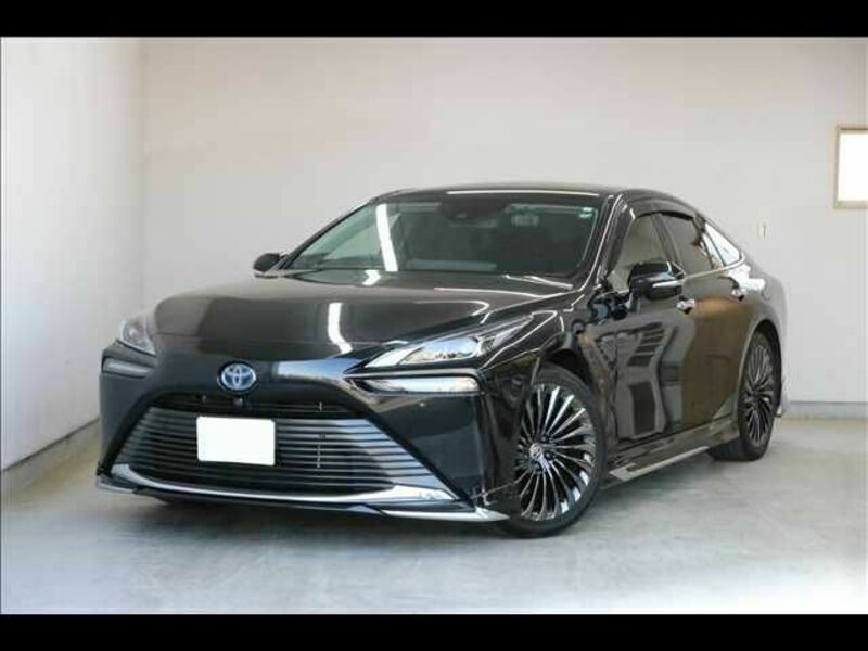 TOYOTA　MIRAI