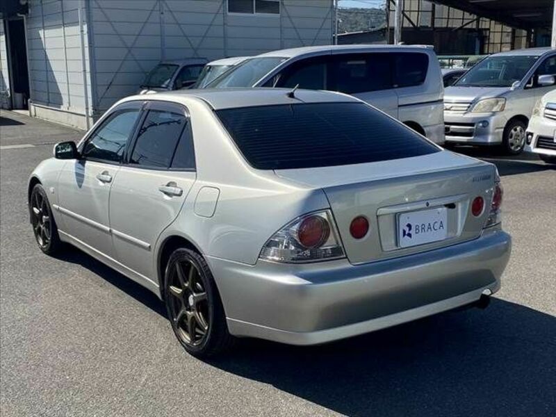 ALTEZZA-11
