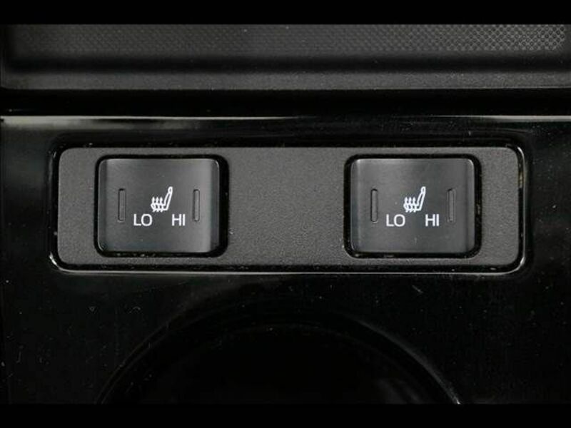 PRIUS-14