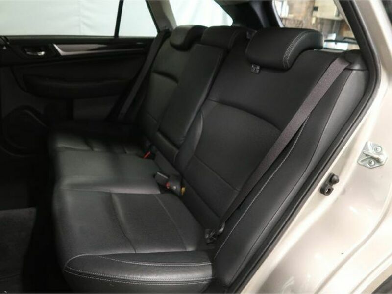 LEGACY OUTBACK-7