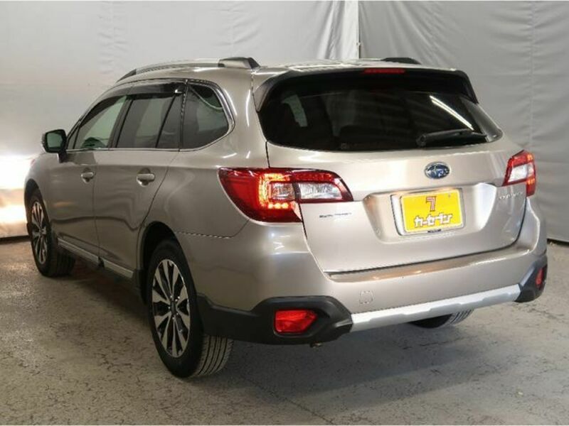 LEGACY OUTBACK-24
