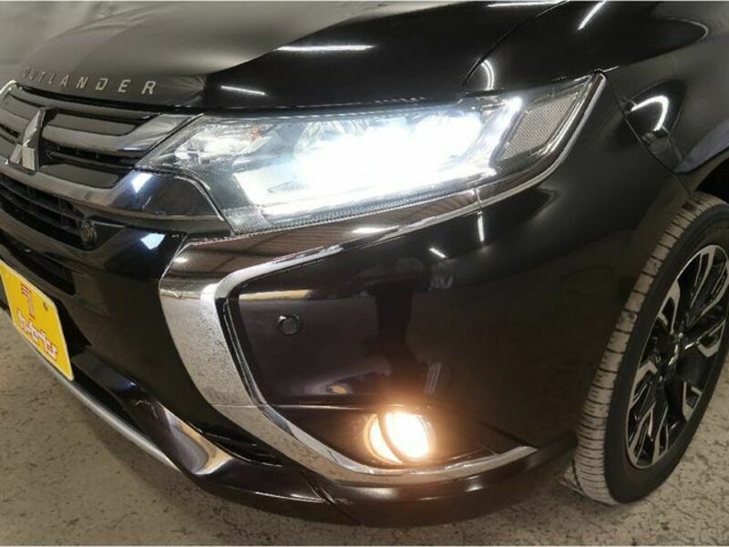 OUTLANDER PHEV
