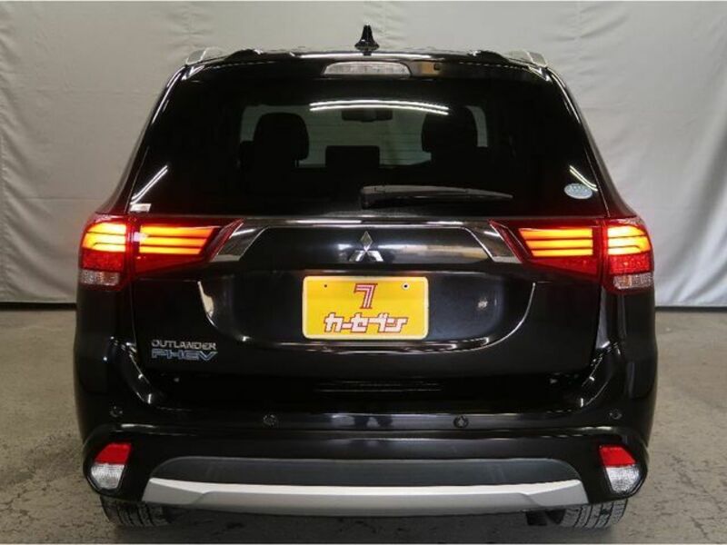 OUTLANDER PHEV