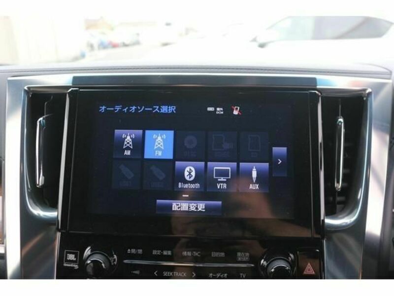 VELLFIRE-3
