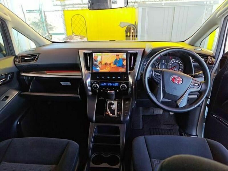 VELLFIRE-2