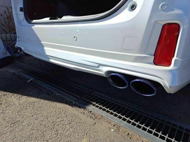 VELLFIRE-25