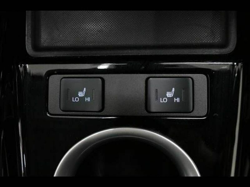 PRIUS PHV-13