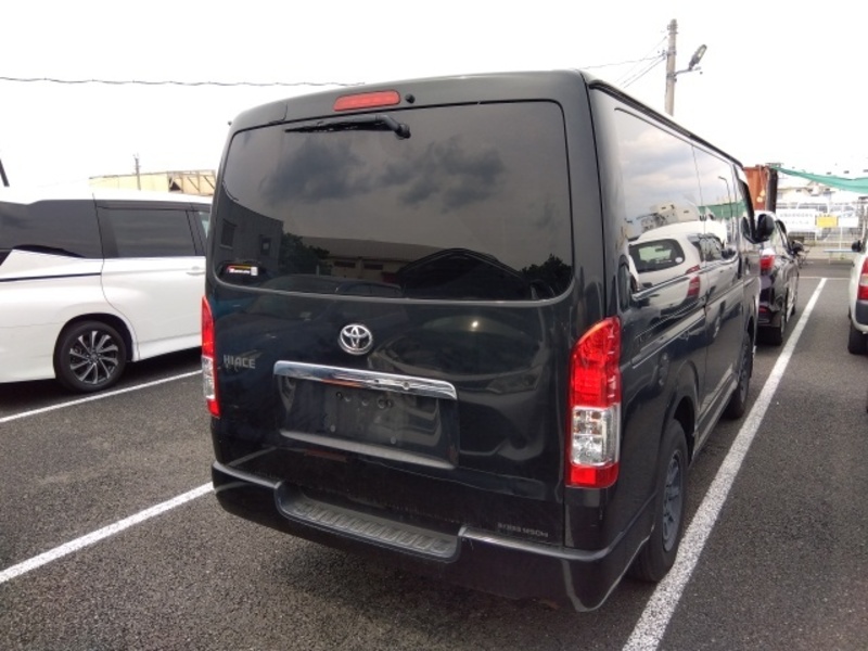 HIACE VAN-3