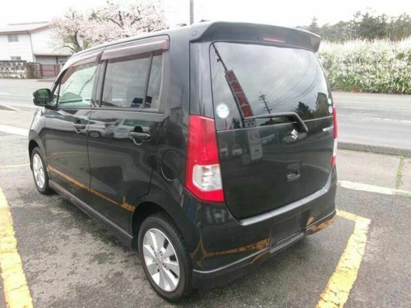 WAGON R-6