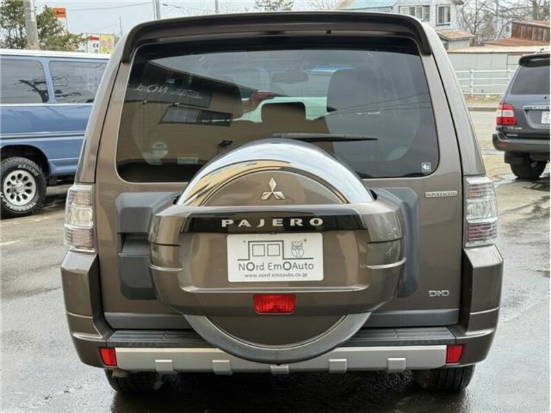 PAJERO-1