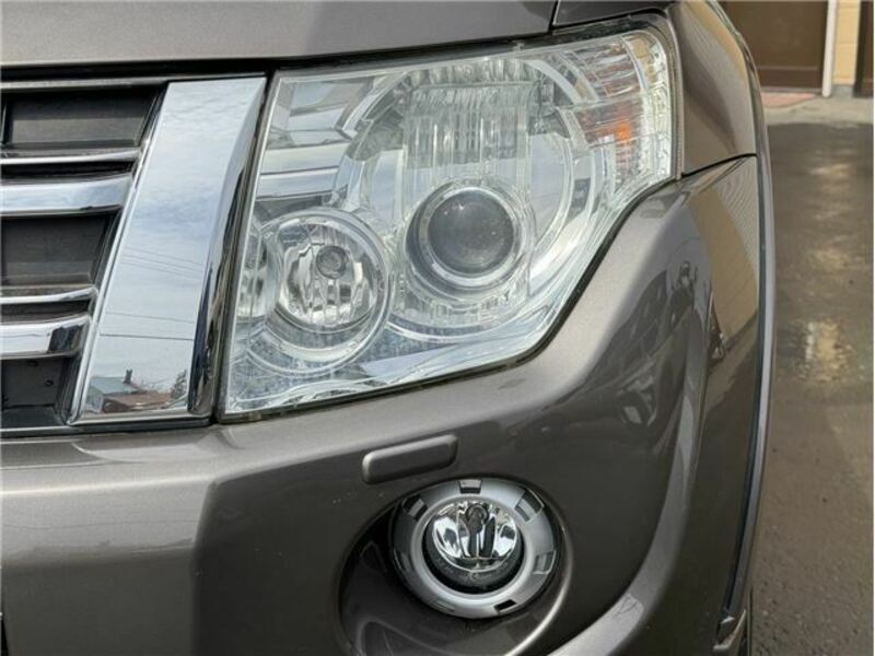 PAJERO-4