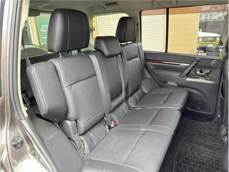 PAJERO-10