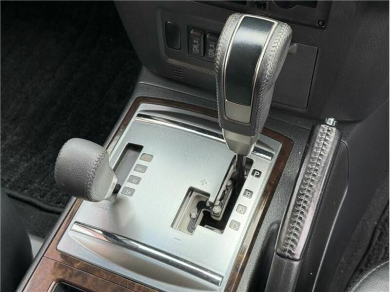 PAJERO-13